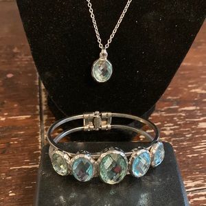 Cookie Lee 2pc bracelet and necklace set